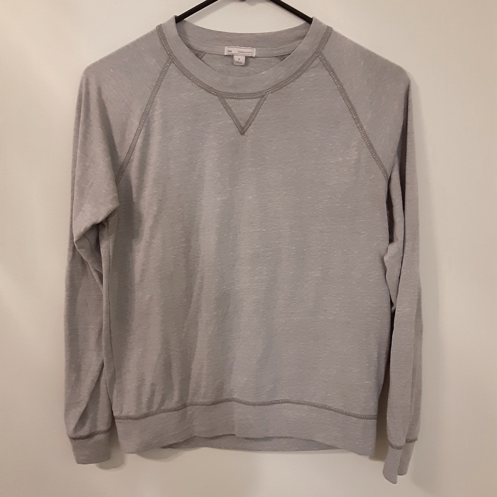 Gap Tshirt